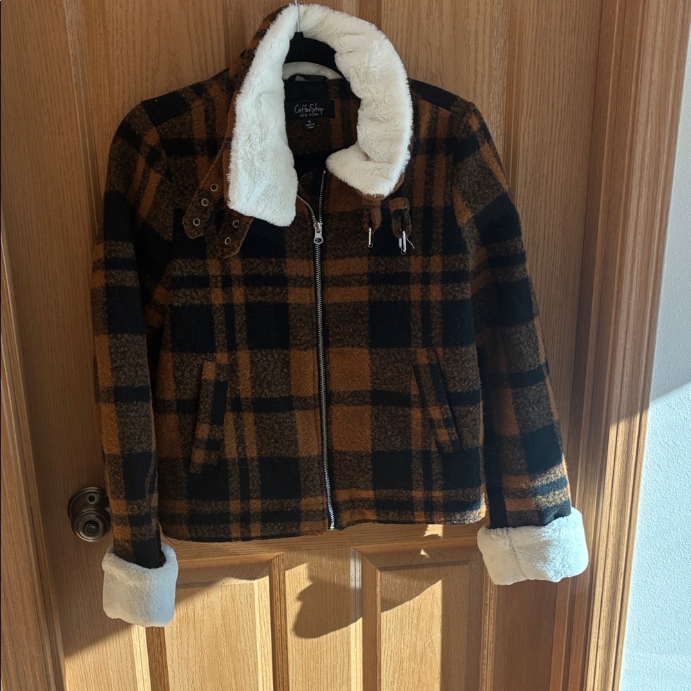 CoffeeShop Plaid Jacket with Faux Fur Trim - Black and Brown